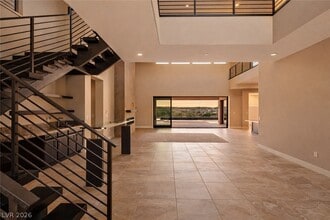 Building Photo - 72 Bella Lago Ave