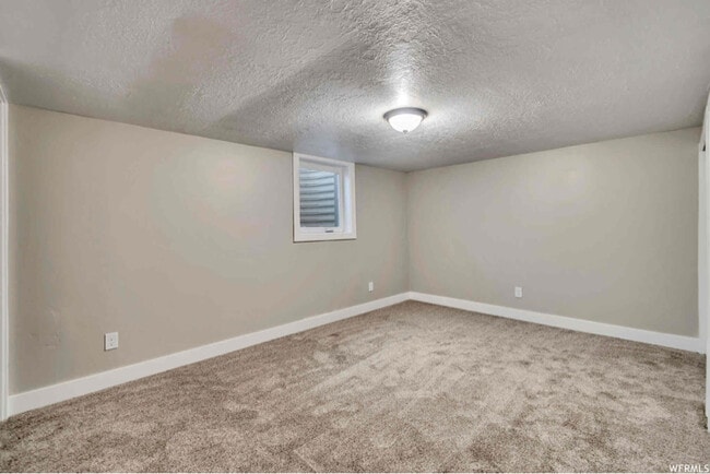 Foto del edificio - 4569 Carnegie Tech St