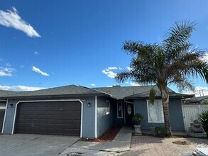Building Photo - 1117 Olson Way