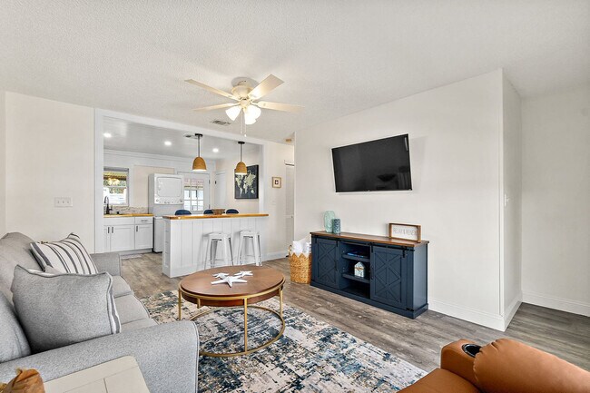 Foto del edificio - 103 A St