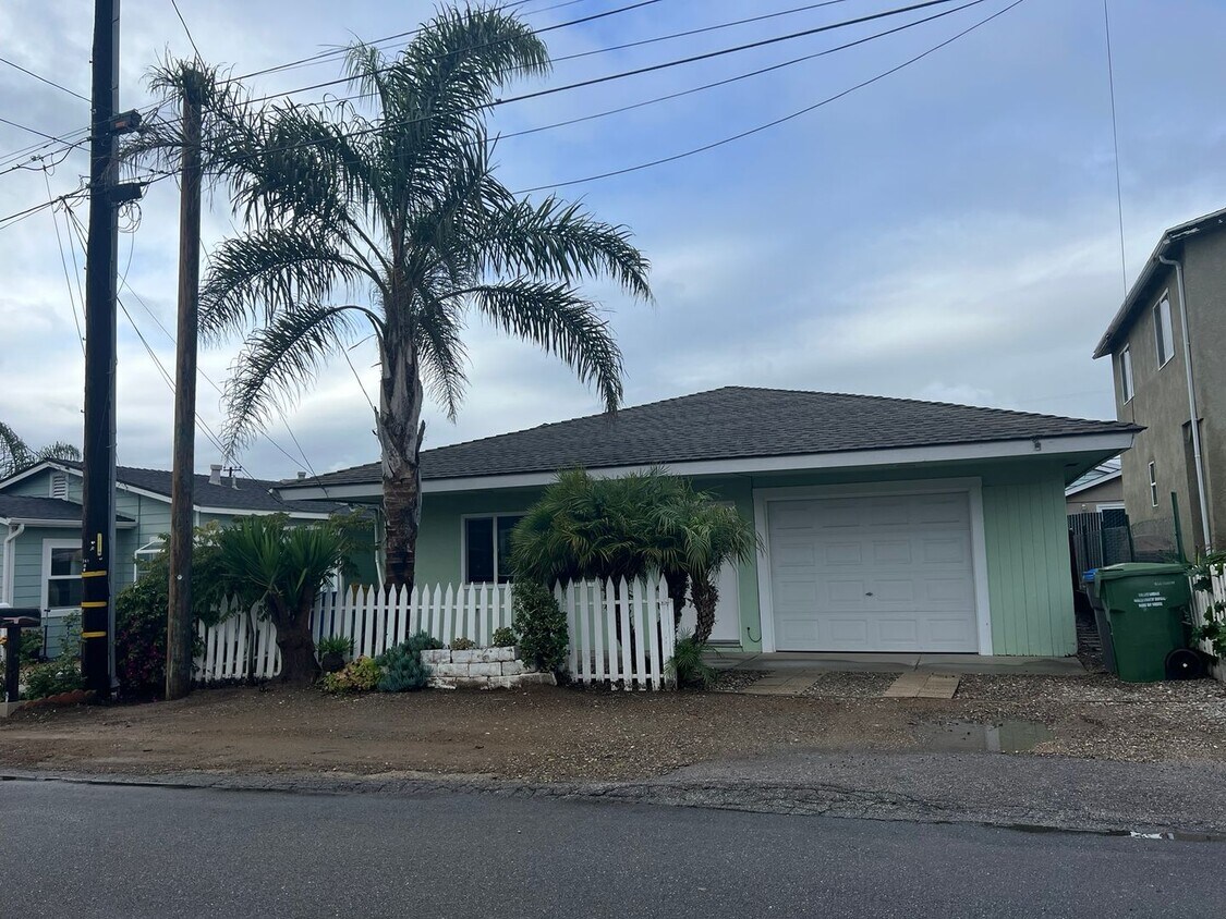 Foto principal - 371 Jamaica St