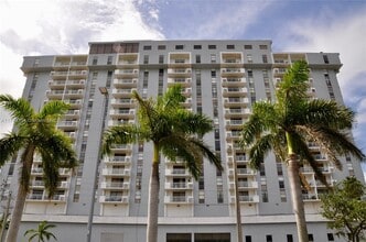 Building Photo - 13499 Biscayne Blvd