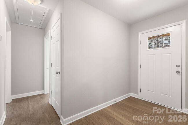 Foto del edificio - 11805 Harrisburg Rd