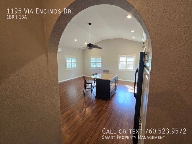 Building Photo - 1BR 1BA Casita!  Pets Ok! 800 Sq Ft.  A/C ...