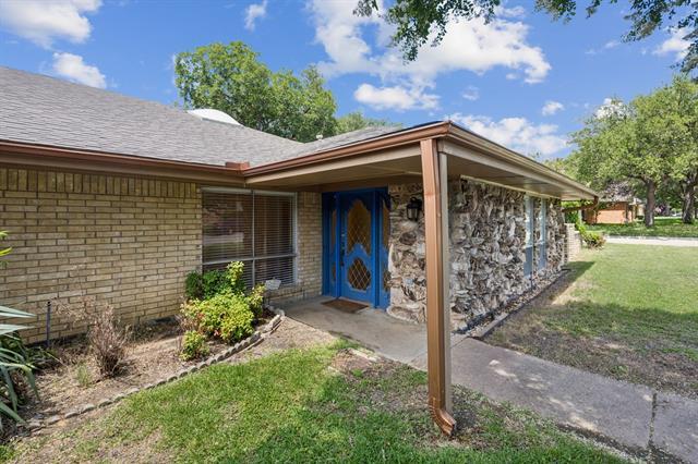 Foto del edificio - 7641 Dentcrest Dr
