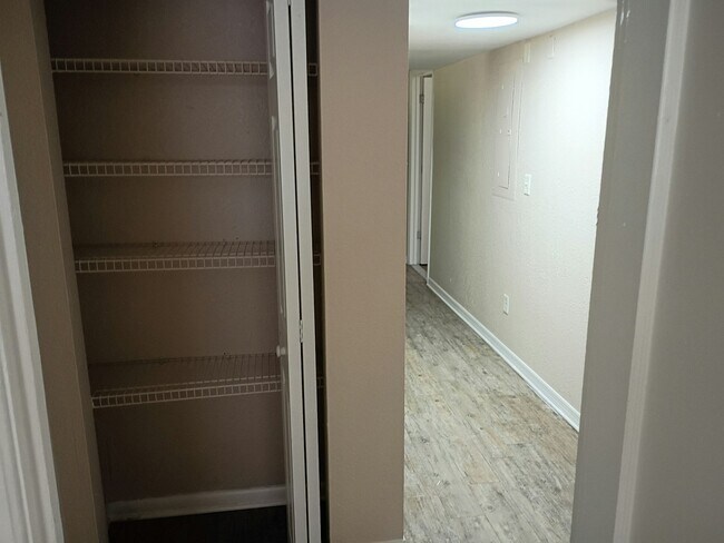 Foto del edificio - 10592 Haverford Rd