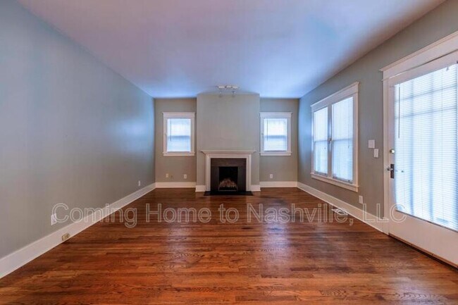 Building Photo - 710 Fatherland St