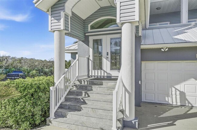 Foto del edificio - 3298 N Ocean Shore Blvd