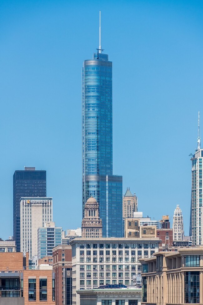 Building Photo - 401 N Wabash Ave