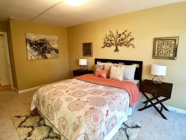 Foto del edificio - 1700 Civic Center Dr