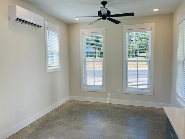 Foto del edificio - New Construction! 3 bedroom 2 bathroom home in Lagrange! Must see!