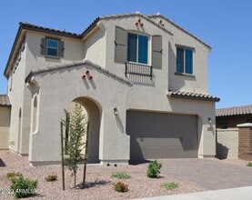 Building Photo - 2834 E Aloe Pl