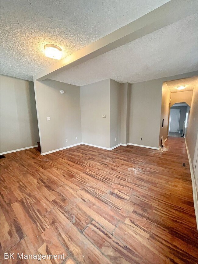 Building Photo - 3 br, 1 bath House - 1012 N 8th Street