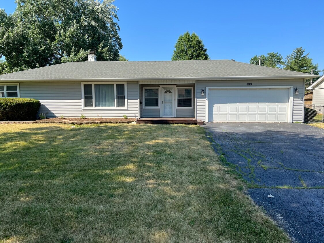 2314 Park St, Rolling Meadows, IL 60008 House Rental in Rolling