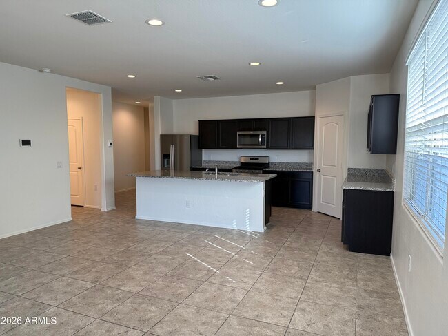 Building Photo - 3112 N 310th Ln