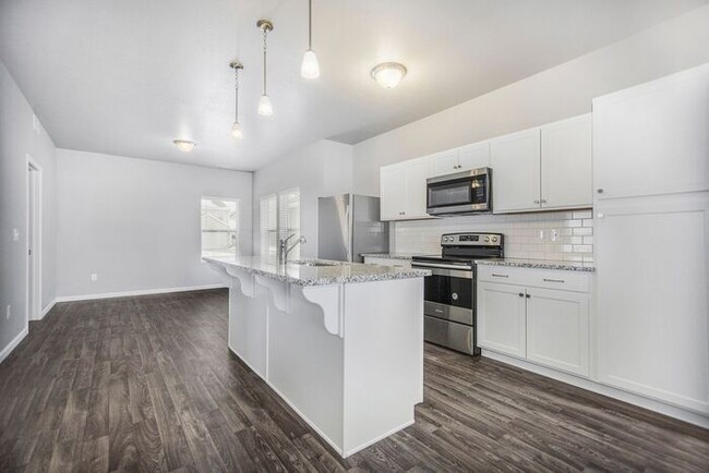 Foto del edificio - 854 Winchester St