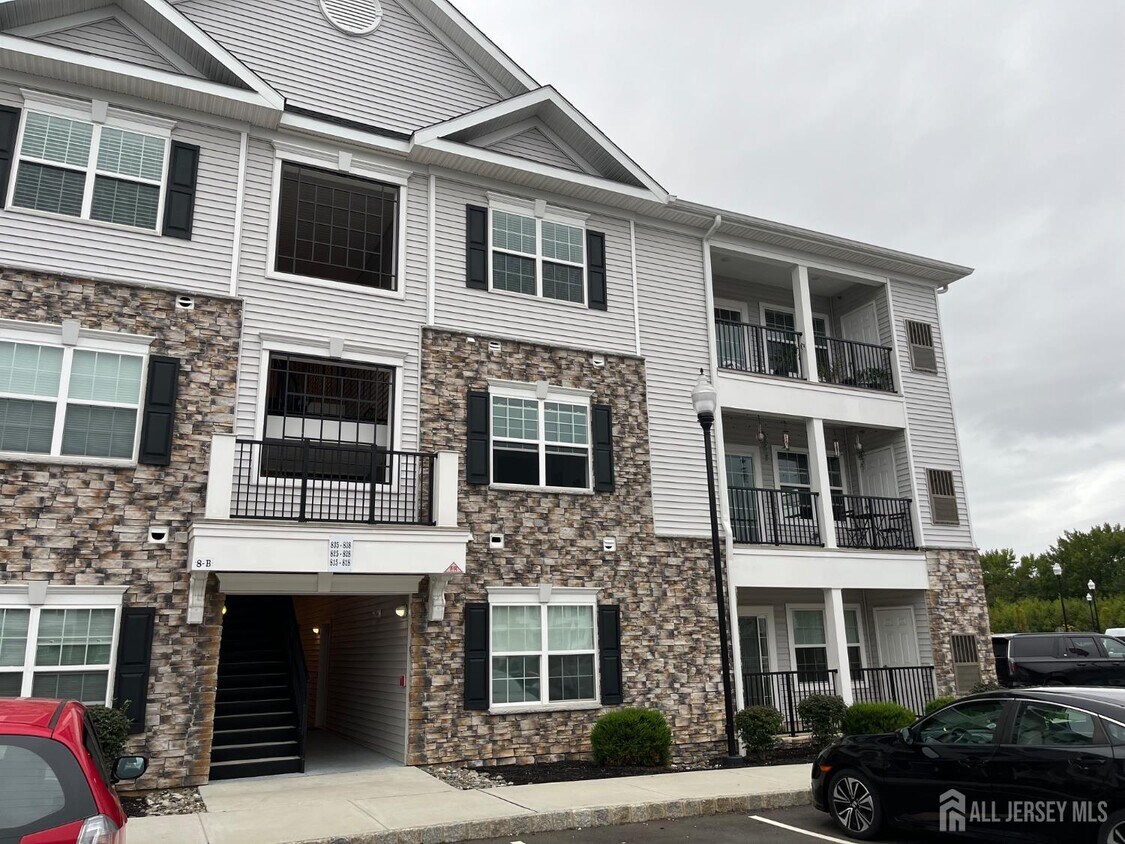 Foto principal - 826 Stiller Ln