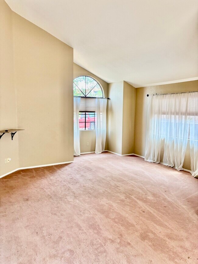 Foto del edificio - Charming house with 3 beds and 2 bath is n...