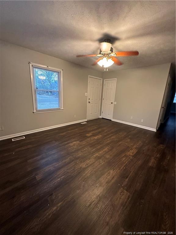 Foto del edificio - 4933 Ellsworth Dr