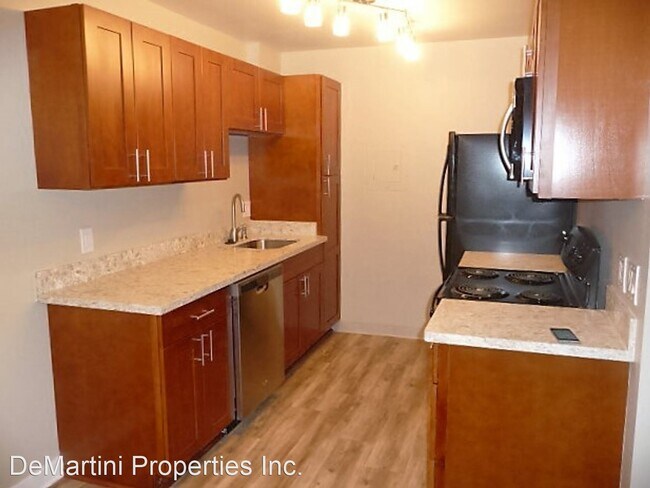 Foto del edificio - 920 N 100th St