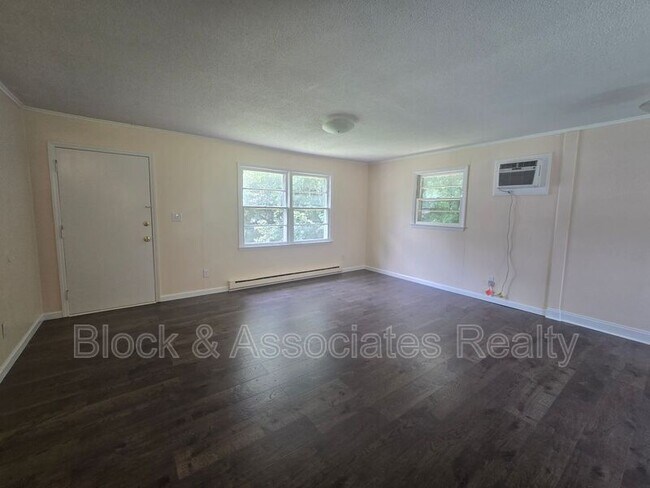 Building Photo - 1031 Pegram Ave
