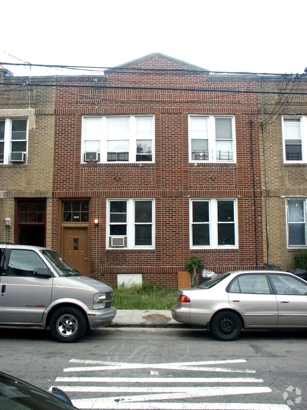 1914 Holland Ave, Bronx, NY 10462 Apartments in Bronx, NY