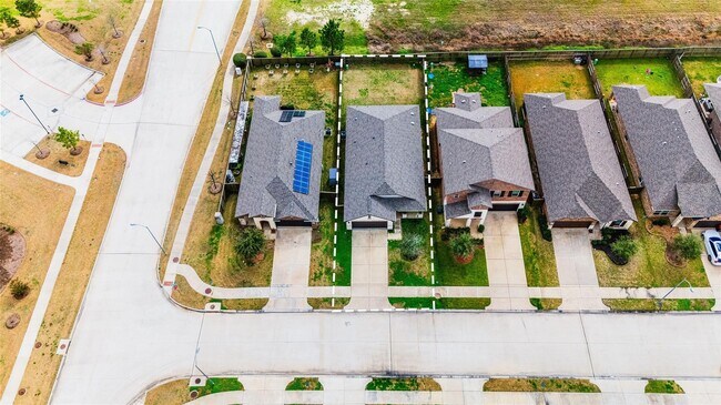 Foto del edificio - 24207 Asher Hollow Ln