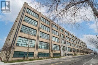 Building Photo - 1001 Roselawn Ave