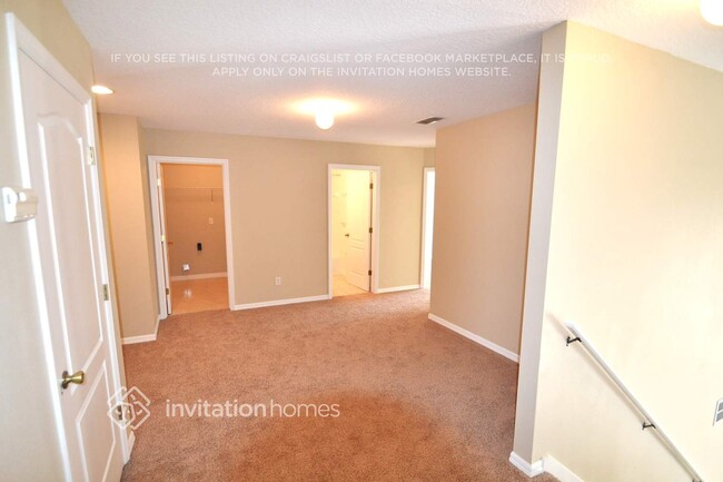 Foto del edificio - 225 Copper Oak Ct