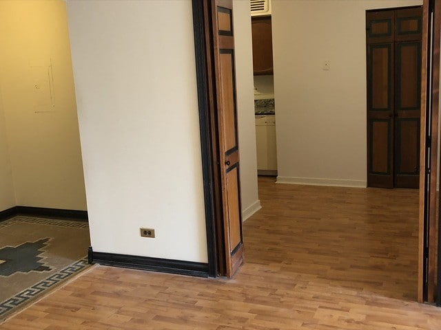 Building Photo - 333 S East Ave