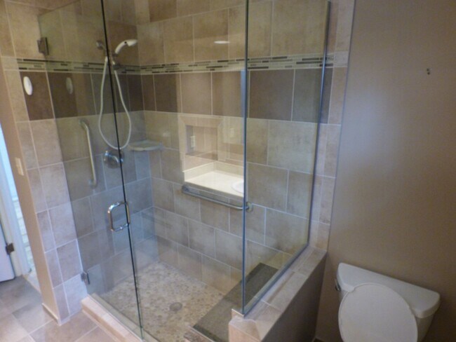 Foto del edificio - $0 DEPOSIT OPTION. 2 BEDROOM 1 BATH, XERIS...