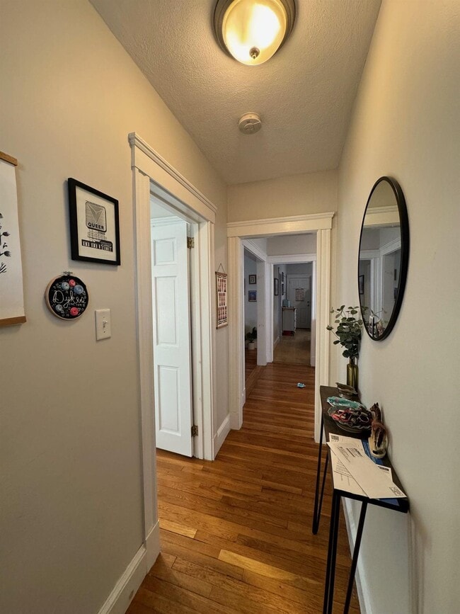 Building Photo - 12 Silvey Pl