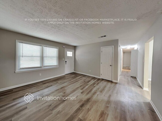 Foto del edificio - 415 Plainville Dr SW