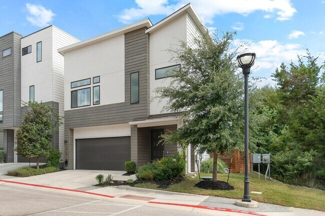 Building Photo - 7920 Yellow Thistle Trail