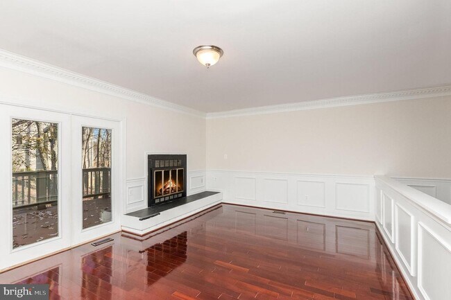 Building Photo - 12527 N Lake Ct