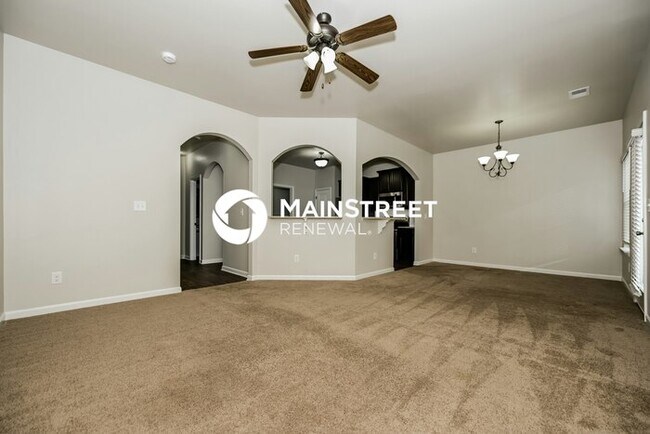 Building Photo - 4 Bedroom Pet-Friendly Home in MCDONOUGH, ...