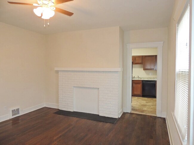 Foto del edificio - 16320 Scottsdale Blvd