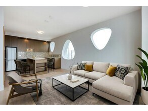 Building Photo - 13495 Central Ave