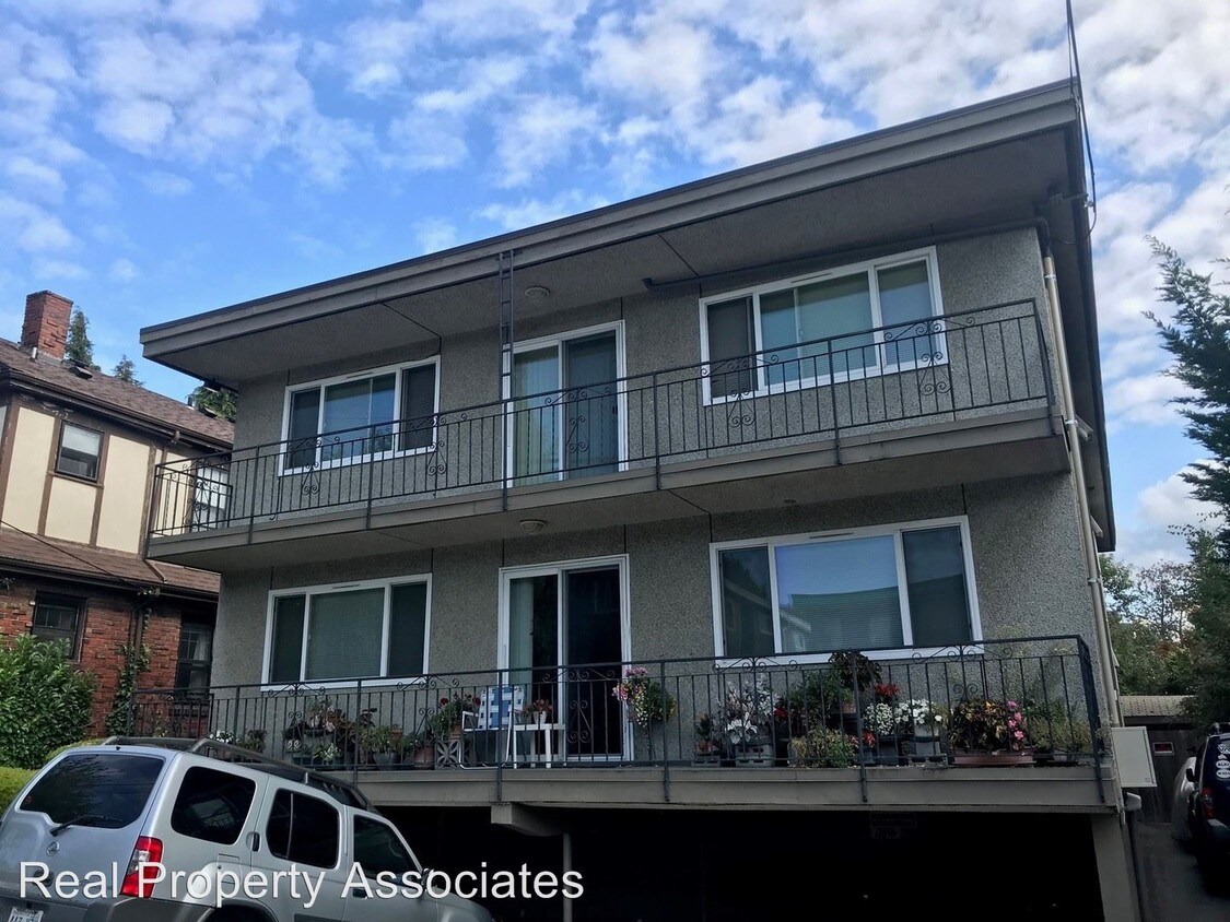 Foto principal - 4512 Fremont Ave N