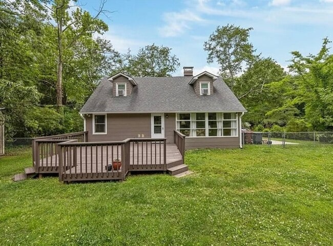 Building Photo - 4 bedroom in Kirkwood/Old Irving park!!