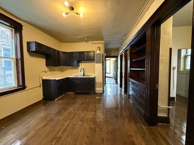 Foto del edificio - 4222 W Cullerton St