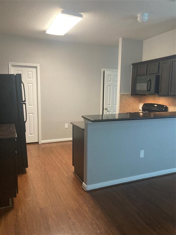Building Photo - 377 E Adoue St