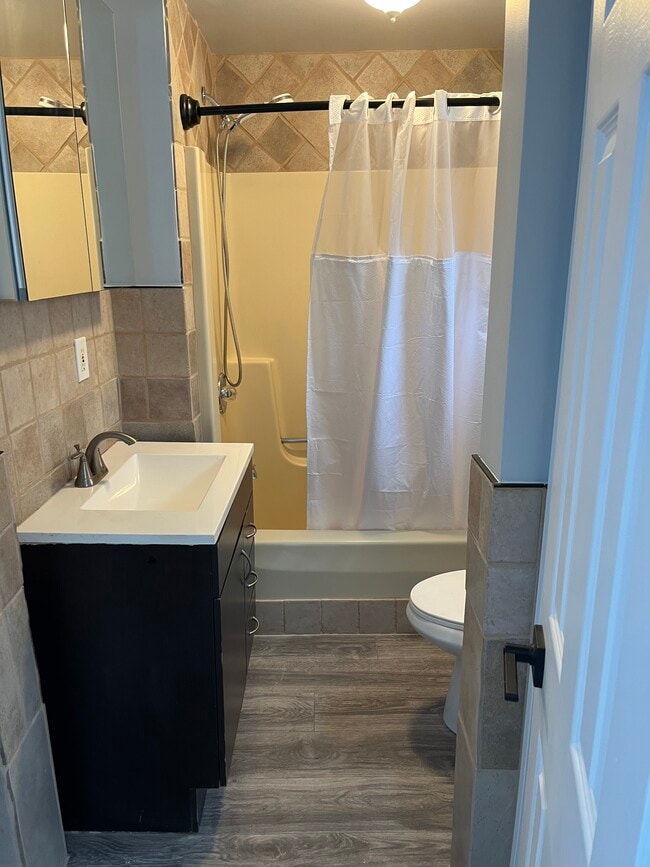 Foto del edificio - 2 New York Ave