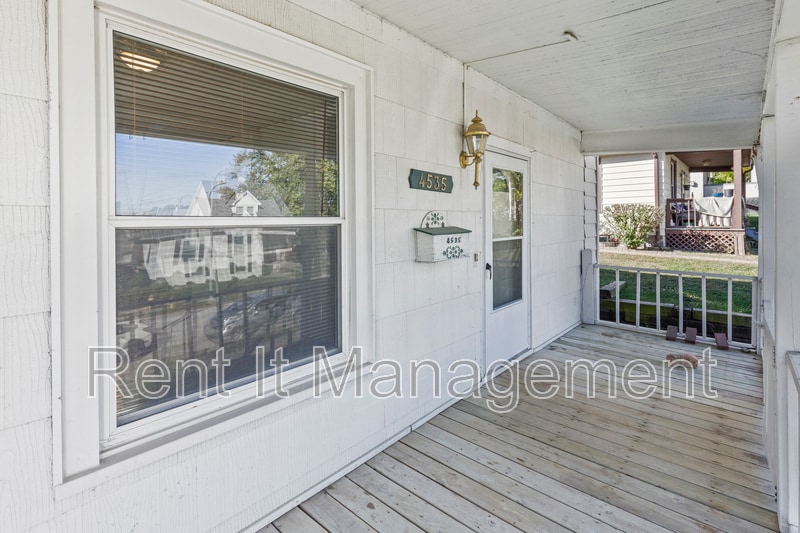 Building Photo - 4535 Marcy St