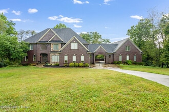 Building Photo - 12307 Ridgeview Dr