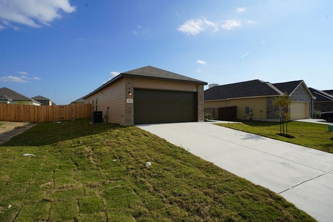 Building Photo - 745 Tupelo Tank Dr