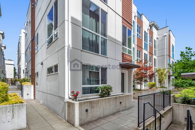 Foto del edificio - 7524 15th Ave NW