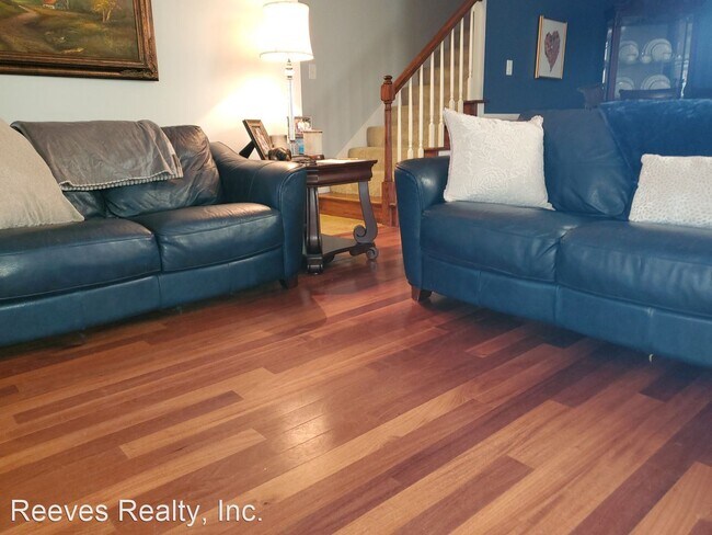 Building Photo - 4 br, 3 bath House - 7200 Bradshaw Court
