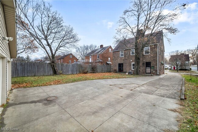 Foto del edificio - 16809 Scottsdale Blvd