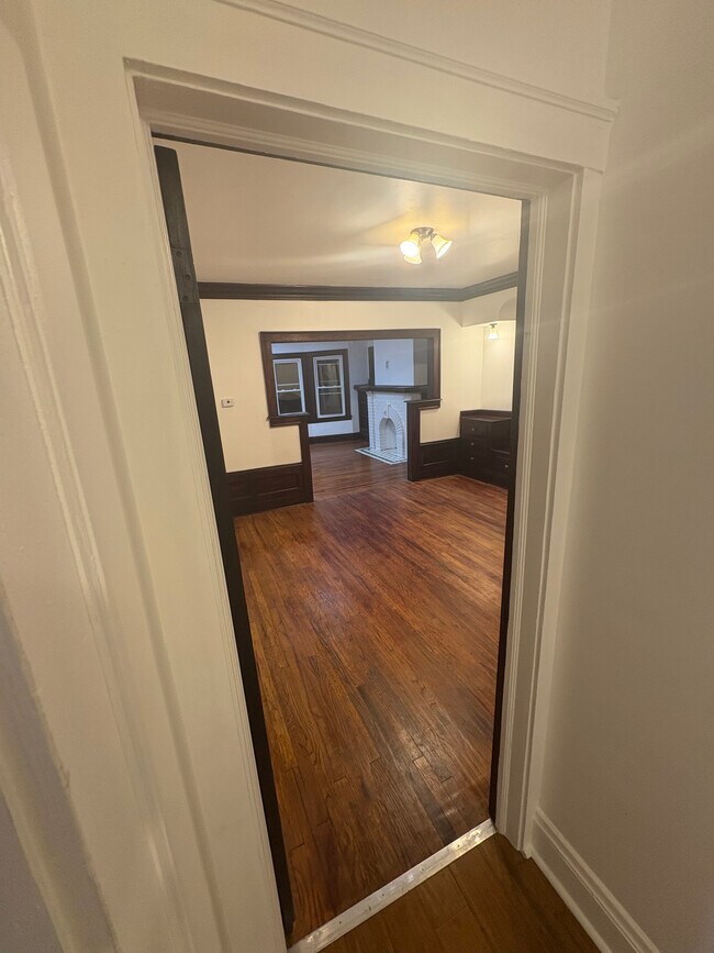 Foto del edificio - 3568 E 153rd St